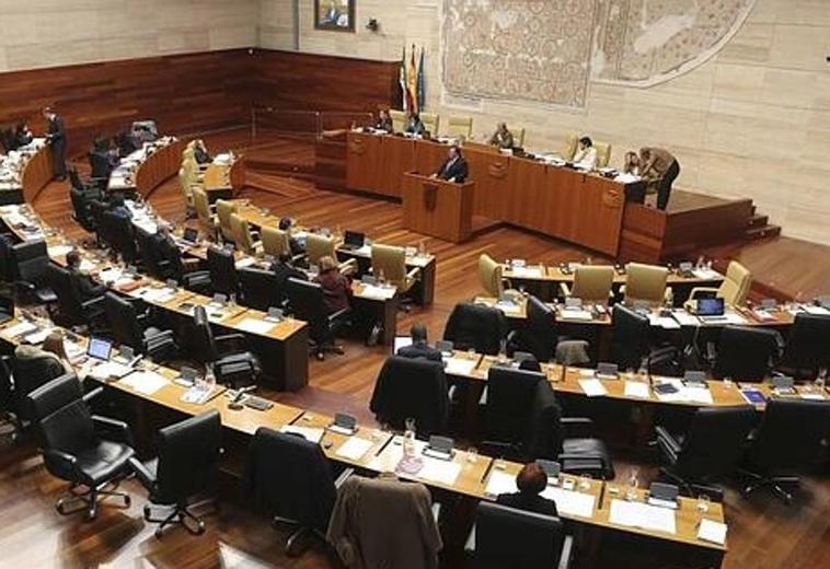 El pleno para constituir la Asamblea de Extremadura será el 20 de junio